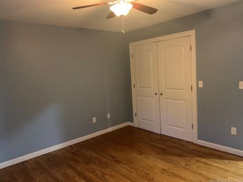 58 Johnson Cove Rd, Norwich CT  06351-1022 exterior