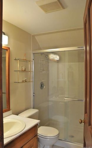 25 Foley Rd, Warwick NY  10990-2822 exterior