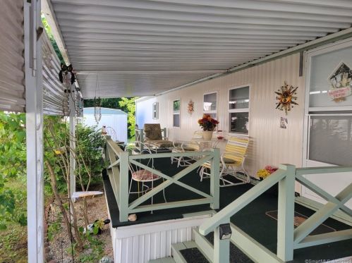 16 Hillside Ter, Killingly, CT 06239-1651