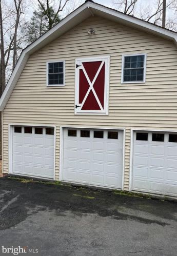 4471 Occoquan Overlook, Woodbridge VA  22192-6107 exterior