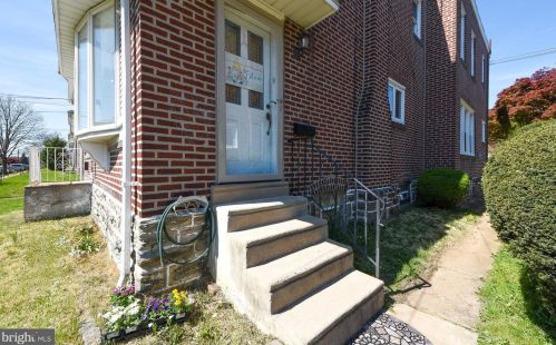 1827 Hartel Ave, Philadelphia, PA 19111-3530