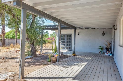 5719 Sweetwater Ave, Scottsdale AZ  85254-4373 exterior