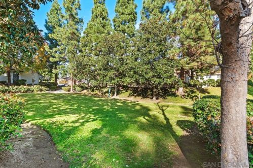 3043 Old Bridgeport Way, San Diego CA  92111-7727 exterior