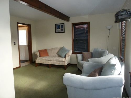 263 Willetts Ave, United States Coast Guard Ac CT  06320-3430 exterior