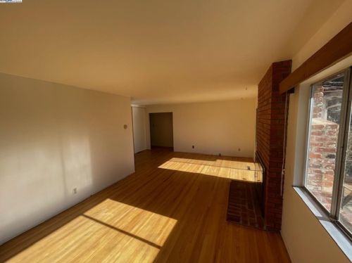 3539 Joaquin Miller Rd, Oakland CA  94602-2649 exterior