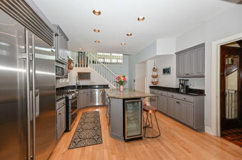 550 68, Milwaukee WI 53214-0016 exterior