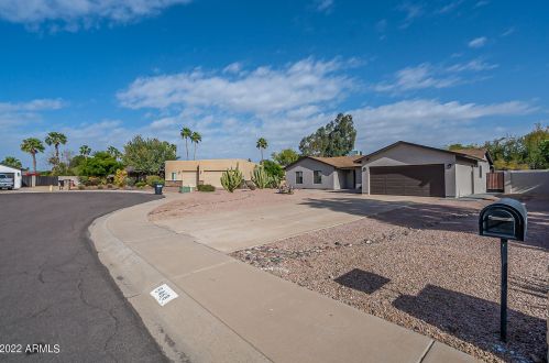 9468 Sunnyside Dr, Scottsdale, AZ 85260-7102