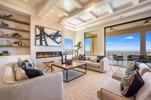 3856 Royal Manor Pl, Santa Rosa, CA 95404-7654