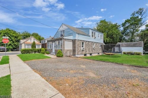 132 Gladys Ave, Manville, NJ 08835-2356