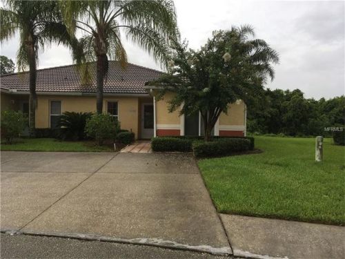 204 Ocean Bluff Dr, Kissimmee, FL 34759-5360