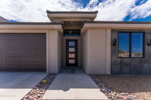 2016 Polaris Dr, Lake Havasu City, AZ 86403-4757