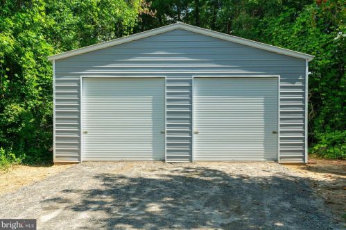 28 Freedom Ln, Fredericksburg, VA 22406-4504