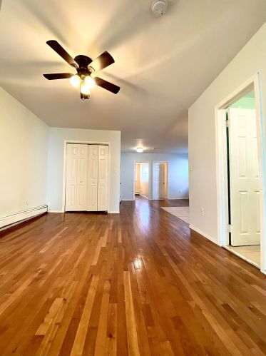 84 20th St, Bayonne NJ  07002-2612 exterior