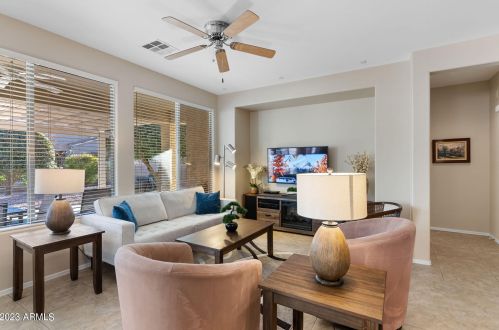 4737 Rakestraw Ln, Gilbert AZ  85298-3429 exterior