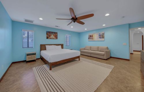 51705 Avenida Madero, La Quinta CA  92253-3114 exterior