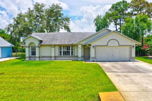 308 Husted Ter, Fort Pierce, FL 34983-2651