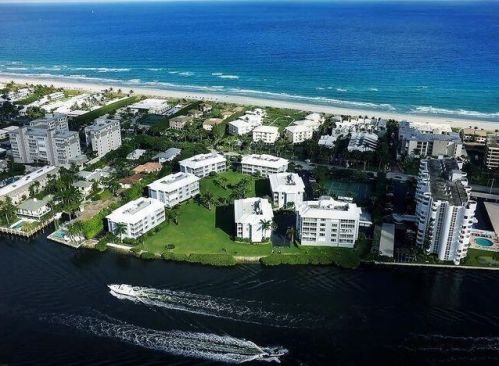 2150 Ocean Blvd, Delray Beach FL  33483-6450 exterior