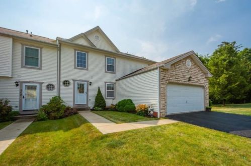903 Pine Valley Dr, Imperial, PA 15126-9338