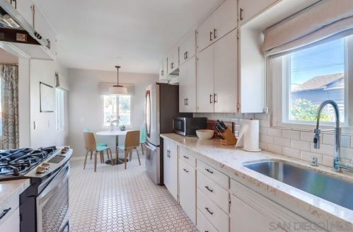 7181 Amherst St, La Mesa CA  91942-8568 exterior