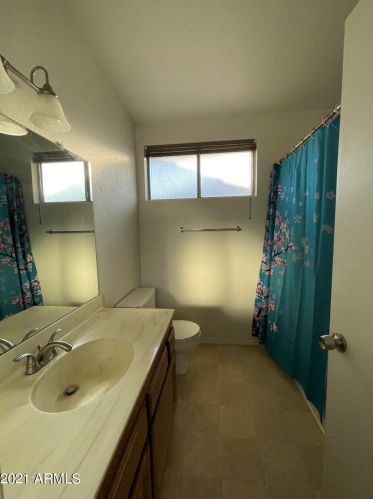 2717 Estrella Dr, Chandler AZ 85224-7813 exterior