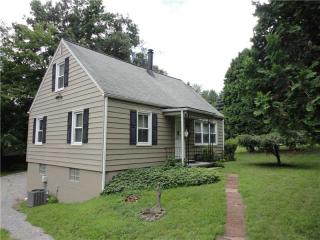 2810 Bardonner Rd, Gibsonia, PA 15044-8310
