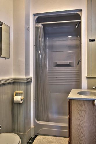 18 High St, Keene NH  03431-3025 exterior