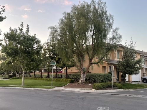 11159 Lakecreek Ct, Riverside, CA 92505-2783