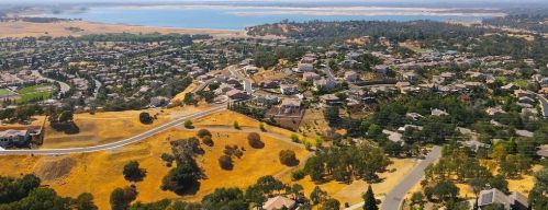 2913 Capetanios Dr, Folsom CA  95762-4606 exterior