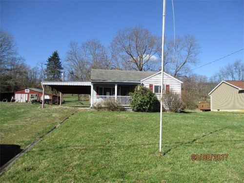 925 Bentleyville Rd, North Charleroi, PA 15022-3456