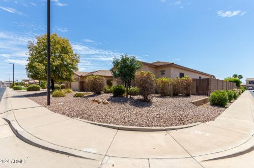 13227 Palo Verde Dr, Litchfield Park AZ  85340-7372 exterior