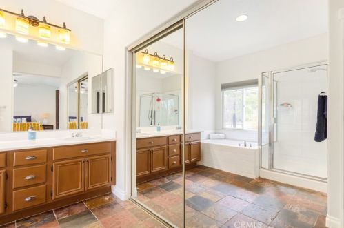 32290 Calle Avella, Temecula CA  92592-3860 exterior