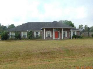 110 Meadow Lake Cir, Ardmore, AL 35739-9603