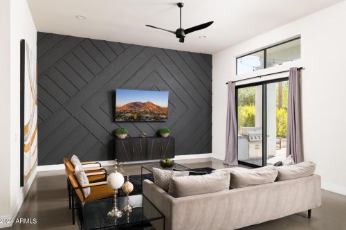 5036 Scottsdale Rd, Scottsdale AZ 85254-5161 exterior