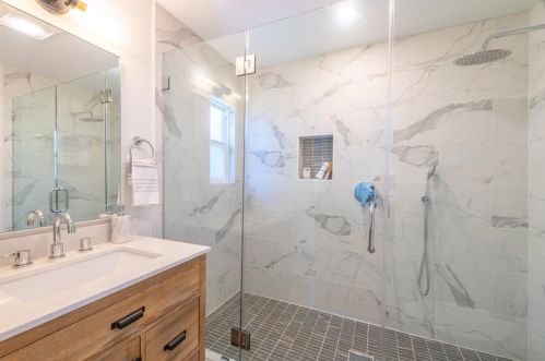 2020 Helena Way, Redwood City CA  94061-3311 exterior