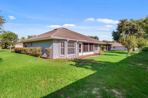 4641 Marsh Harbor Dr, Tavares FL  32778-4764 exterior