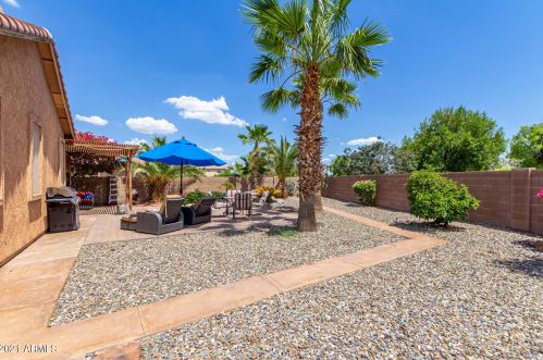 15423 Statler Cir, Sun City AZ  85374-1462 exterior