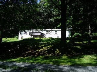 183 Harshaville Rd, Clinton, PA 15026-1422