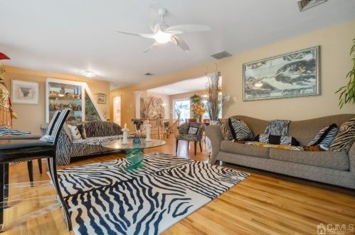 40 Wilson Ave, Morganville NJ  07751-9786 exterior