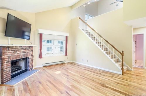 188 Beard Dr, Northville, CT 06776-3749