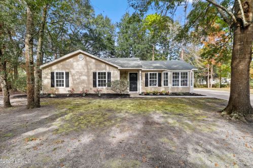 19 Star Magnolia Ct, Beaufort, SC 29907-2582
