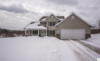 5008 Red Cedar St, Duluth, MN 55811-1777