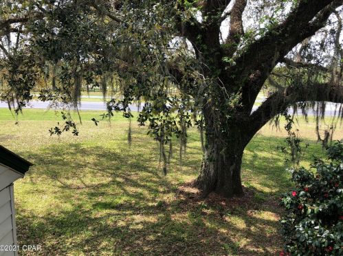 4838 Highway 231, Campbellton, FL 32426-6811