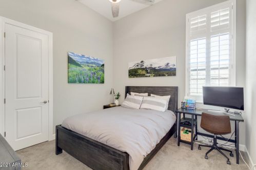 2507 Vallejo Dr, Gilbert AZ  85298 exterior