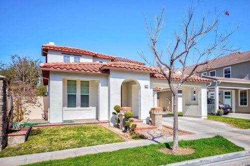 2077 Ward St, Fullerton, CA 92833-5073