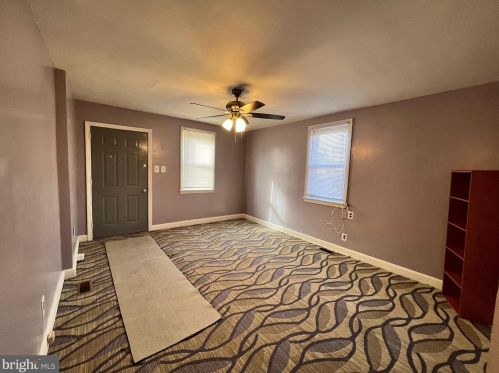 314 Marlton Ave, Camden, NJ 08105-2125