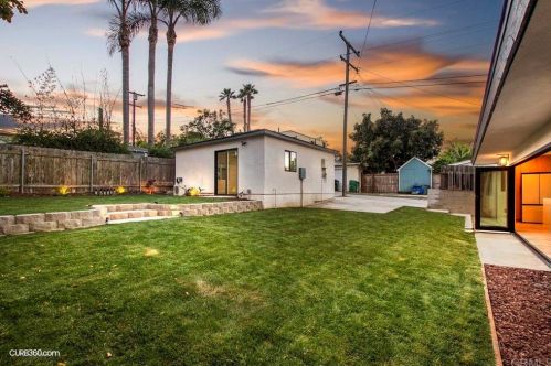 3511 Oliphant St, San Diego CA  92106-1729 exterior