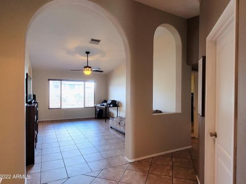 2877 Golden Eagle Dr, Sierra Vista, AZ 85650-6869