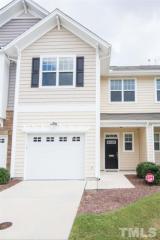 303 Suffolk Green Ln, Cary, NC 27560-6134