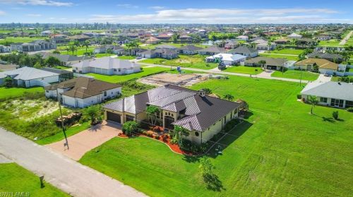 3510 15th Ter, Cape Coral FL  33993-4954 exterior