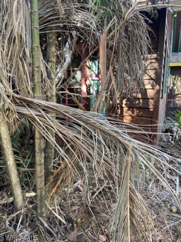 3548 Tangerine Dr, Saint James City FL  33956-2536 exterior